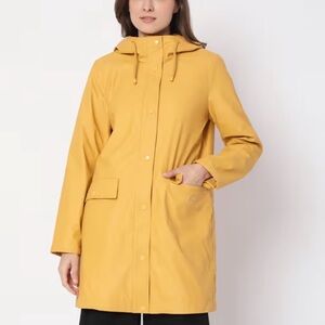 Vero Moda Rain Coat